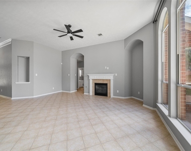 24910 Crystal Stone Lane - Photo Thumbnail 10