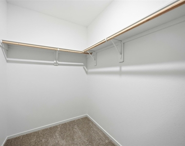 16842 Spotted Oak Drive - Photo Thumbnail 25