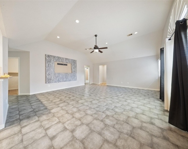 17911 Egret Lake Way - Photo Thumbnail 10