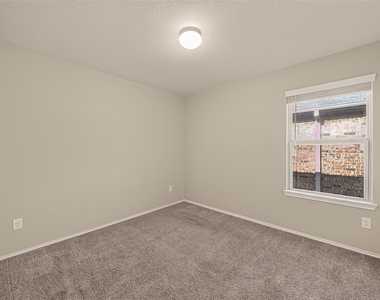 21422 Chester Cliff Lane Lane - Photo Thumbnail 25