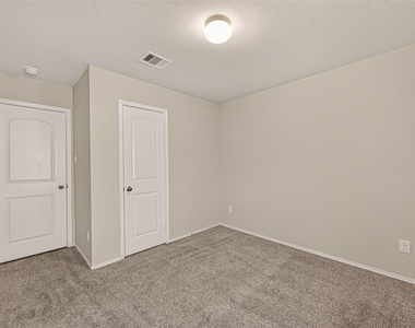 21422 Chester Cliff Lane Lane - Photo Thumbnail 26