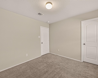 21422 Chester Cliff Lane Lane - Photo Thumbnail 24