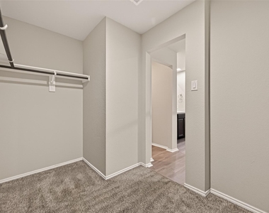 21422 Chester Cliff Lane Lane - Photo Thumbnail 34