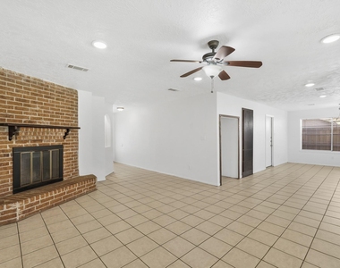 15226 Flamingo Park - Photo Thumbnail 10