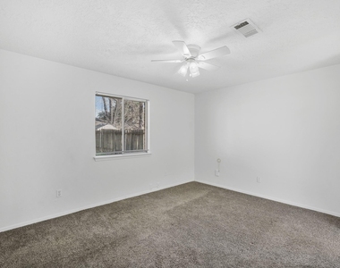 15226 Flamingo Park - Photo Thumbnail 6