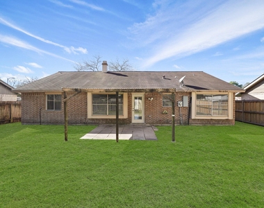 15226 Flamingo Park - Photo Thumbnail 14