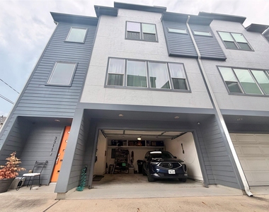 3311 Baer Street - Photo Thumbnail 1