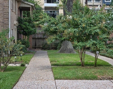 1779 Saxony Lane - Photo Thumbnail 2