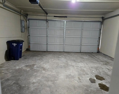 1779 Saxony Lane - Photo Thumbnail 20