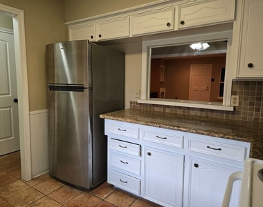 1779 Saxony Lane - Photo Thumbnail 7