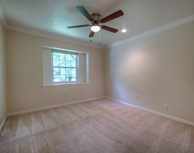 9 Oldstream Court - Photo Thumbnail 11