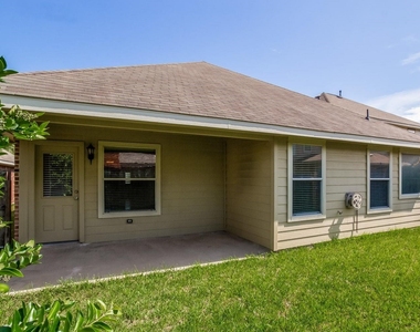 30723 Ginger Trace Drive - Photo Thumbnail 18