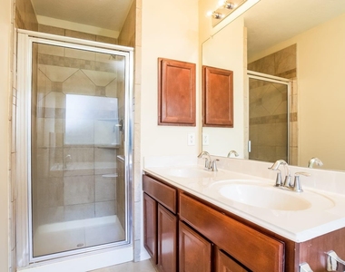 30723 Ginger Trace Drive - Photo Thumbnail 15