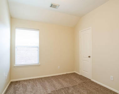30723 Ginger Trace Drive - Photo Thumbnail 12