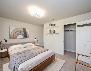 18335 Stablewood Manor Trail - Photo Thumbnail 10