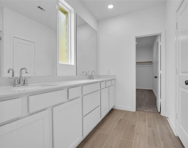 11688 Lazy Oak Creek Dr - Photo Thumbnail 2