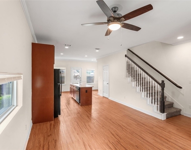 2407 Ferguson Way Rd Road - Photo Thumbnail 2