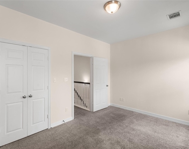2407 Ferguson Way Rd Road - Photo Thumbnail 27