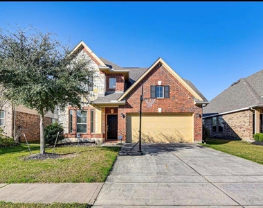 15015 Winter Valley Court - Photo Thumbnail 36