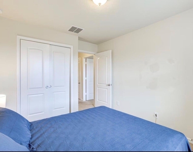 15015 Winter Valley Court - Photo Thumbnail 26