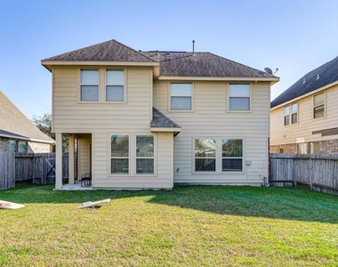 15015 Winter Valley Court - Photo Thumbnail 34