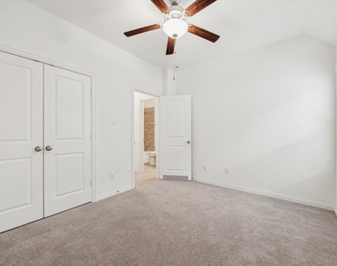4838 Albany Ridge Lane - Photo Thumbnail 19