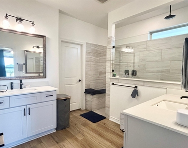 1357 Grass Bend Drive - Photo Thumbnail 9