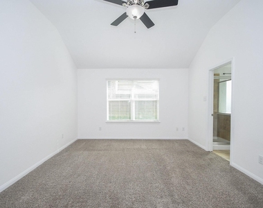 25038 Tancy Ranch Court - Photo Thumbnail 20