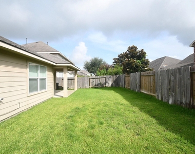 25038 Tancy Ranch Court - Photo Thumbnail 39
