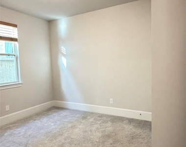 10815 Cassiopeia Creek Cir - Photo Thumbnail 10