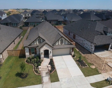 15810 Vanderpool River Drive Drive - Photo Thumbnail 3