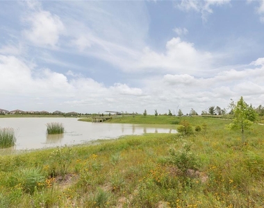 15810 Vanderpool River Drive Drive - Photo Thumbnail 23