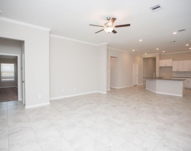 15810 Vanderpool River Drive Drive - Photo Thumbnail 7