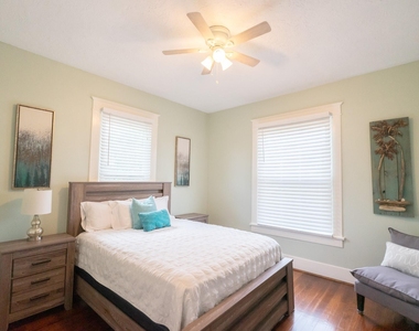 2124 35th Street - Photo Thumbnail 17