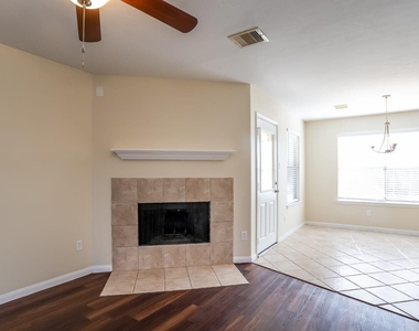 13321 Enchanted Way Drive - Photo Thumbnail 4