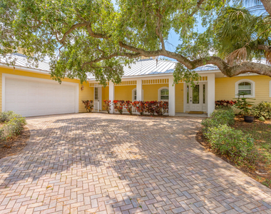 315 Enola Place - Photo Thumbnail 1