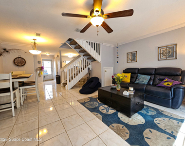 342 Seaport Boulevard - Photo Thumbnail 7