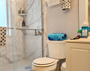 342 Seaport Boulevard - Photo Thumbnail 14