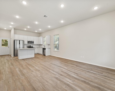 10178 Barberry Street - Photo Thumbnail 4