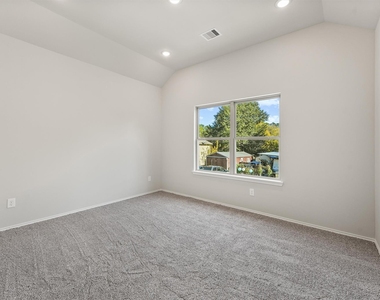 10178 Barberry Street - Photo Thumbnail 15