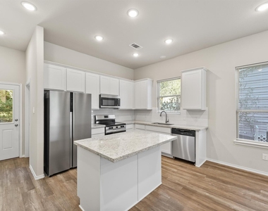 10178 Barberry Street - Photo Thumbnail 9
