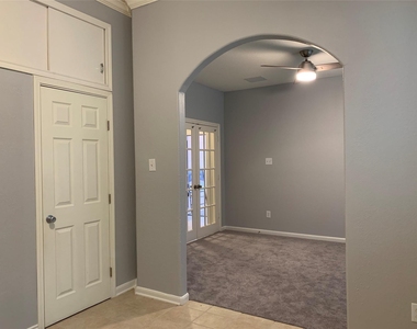 46 Patina Pines Court - Photo Thumbnail 13