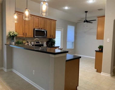 46 Patina Pines Court - Photo Thumbnail 10