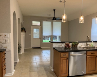 46 Patina Pines Court - Photo Thumbnail 8