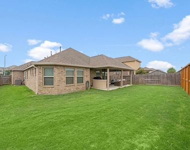 23706 Via Viale Drive - Photo Thumbnail 19