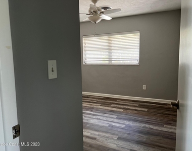 205 Melbourne Avenue - Photo Thumbnail 12