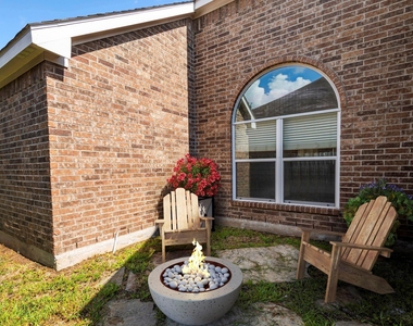 9907 Brandywood Circle - Photo Thumbnail 22