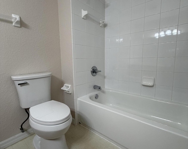 105 Turpial Way - Photo Thumbnail 19