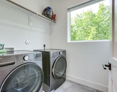 3484 Luca Street - Photo Thumbnail 12