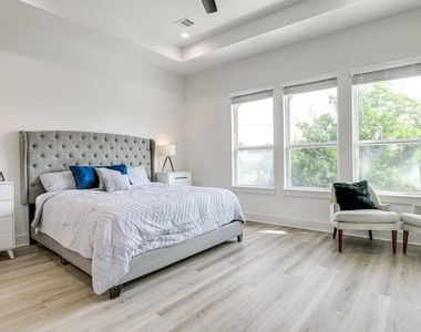 3484 Luca Street - Photo Thumbnail 10